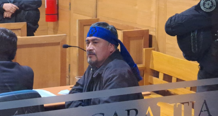 auto apertura juicio Llaitul