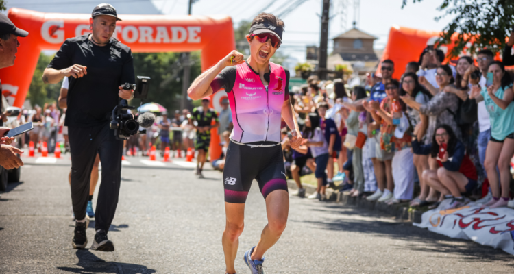 Bárbara Riveros reaparece en el Ironman 70.3 de Pucón.