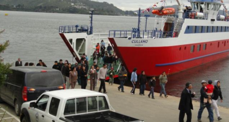 Rechazan nueva postergación de carena en barcaza que une Niebla con Corral: mantención fue hace 3 años