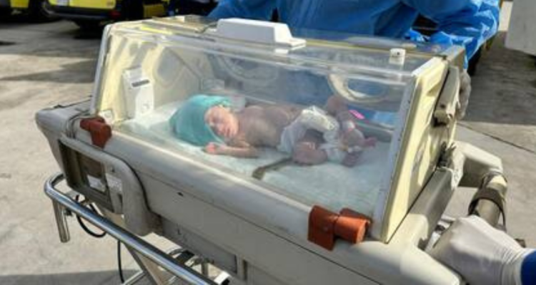 Bebés prematuros mueren en Gaza