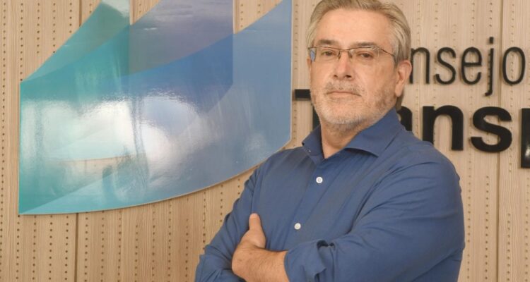 Bernardo Navarrete es el nuevo presidente del Consejo para la Transparencia