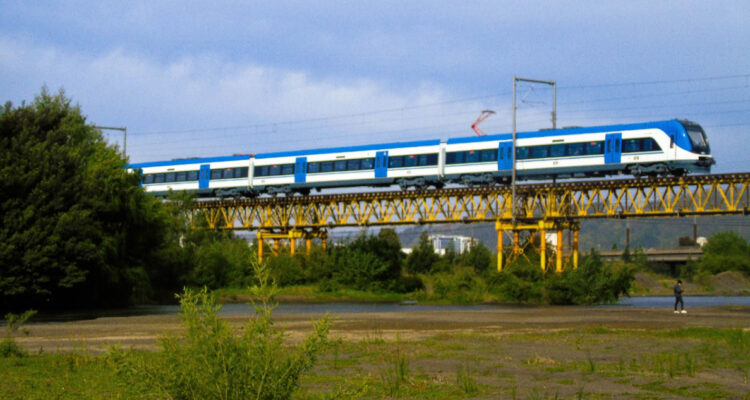 Biotren volvería a operar con normalidad sobre Puente Ferroviario Bío Bío desde este lunes