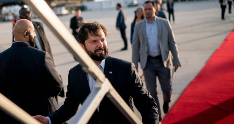 Presidente Boric inicia viaje a EEUU y confirman agenda del jueves: destaca bilateral con Joe Biden