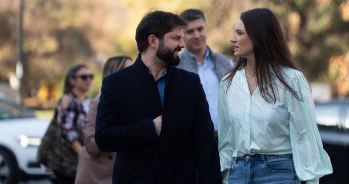 Presidente Boric termina relación con Irina Karamanos