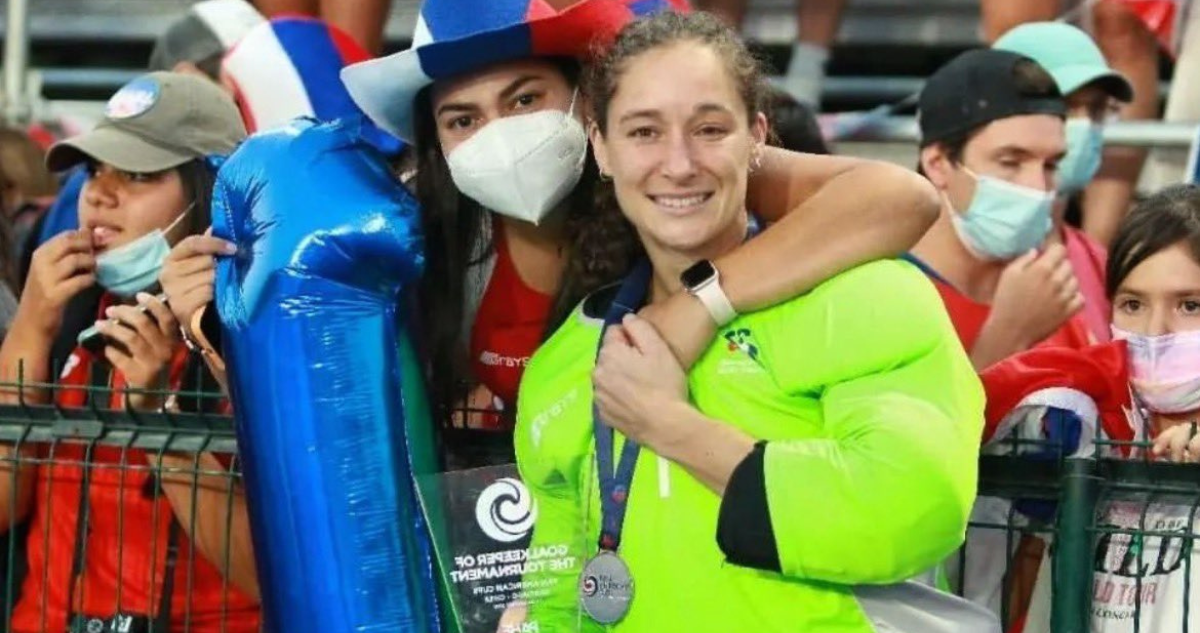 Claudia Schüler se llamarán las canchas de Hockey del estadio Nacional.