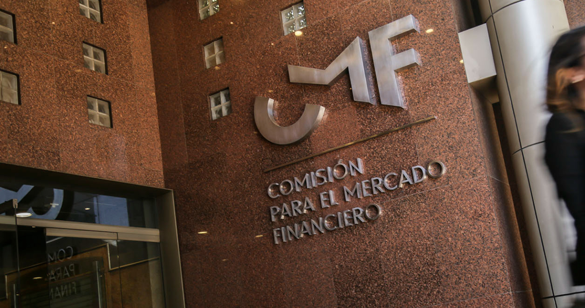 CMF anuncia denuncia contra Hermosilla, Sauer y Villalobos e instruye indagación interna