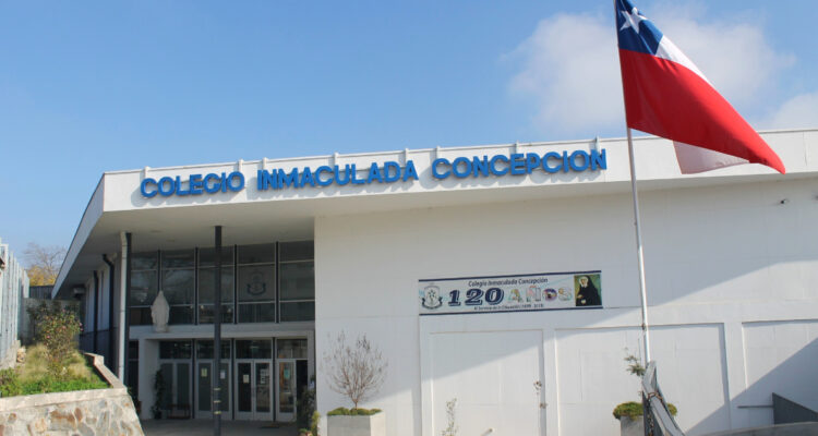 colegio-inmaculada-concepcion-agresion-estudiante-mama