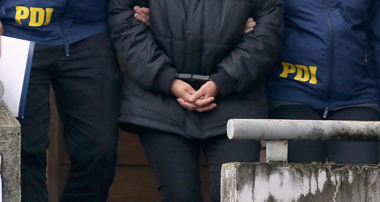 detienen a mujer que drogaba y robaba a adultos mayores en la región de Valparaíso