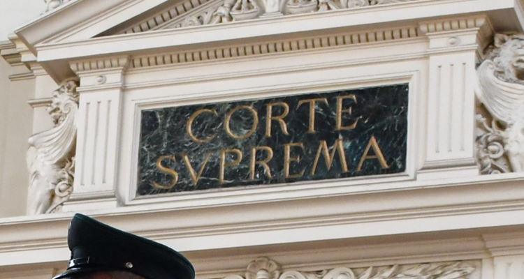 Corte Suprema fallo Kingston College