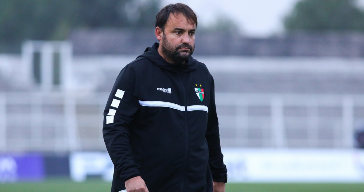 José Luis Sierra se abre a la opción de dirigir en La Roja.