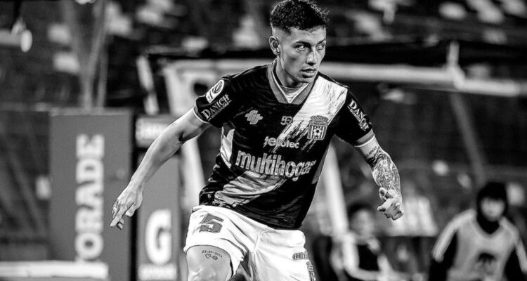 Cristián Zavala pone en suspenso su futuro tras descender con Curicó U.: el triste mensaje del crack