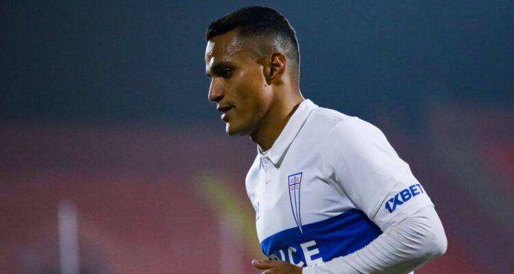 Bryan Rovira el primer crack fuera de Universidad Católica para el 2024