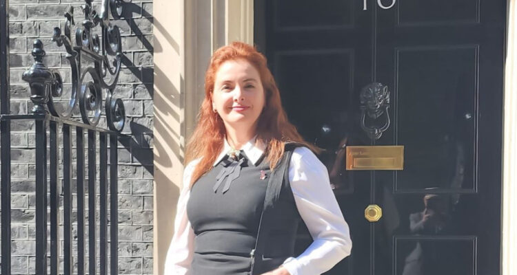 Oposición apunta al Gobierno tras demanda de exembajadora: Hay que ser mas cuidadosos en nombramientos