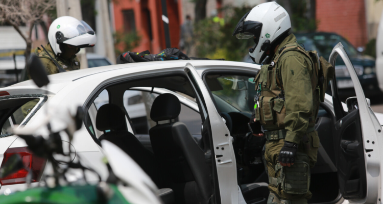 Carabineros del OS9 en un procedimiento. Foto de contexto.