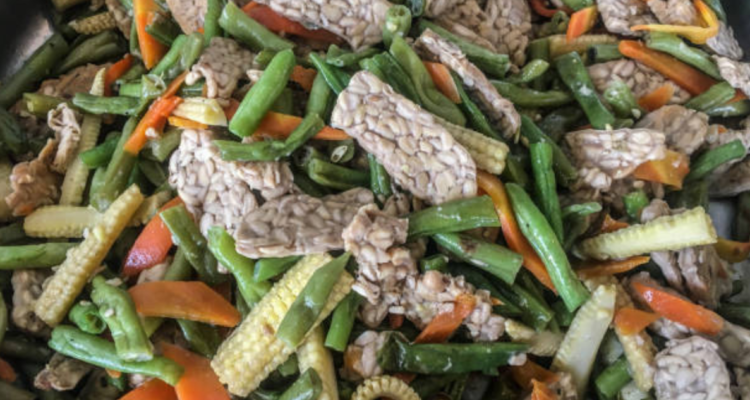 Chilenos reducen consumo de alimentos de origen animal: opciones de proteínas para dietas veganas