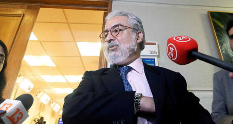 ¿Quién es el abogado Luis Hermosilla? conocido por el audio en el que se le escucha hablar de pagos a funcionarios del SII y la CMF.