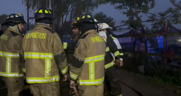 Fiscal detalla principal hipótesis del origen del incendio en Coronel una estufa de latón a leña