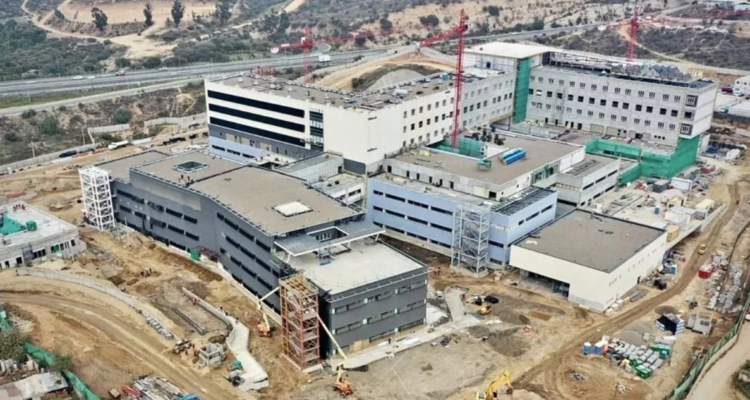 Hospital Provincial Marga Marga presenta un 75% de avance: proyectan término de obras en 2024