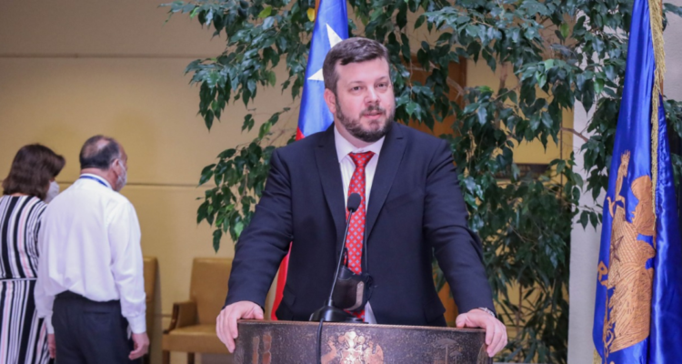 Denuncian que PC y FA buscan evitar identificación de restos óseos para dejar abiertos procesos judiciales.