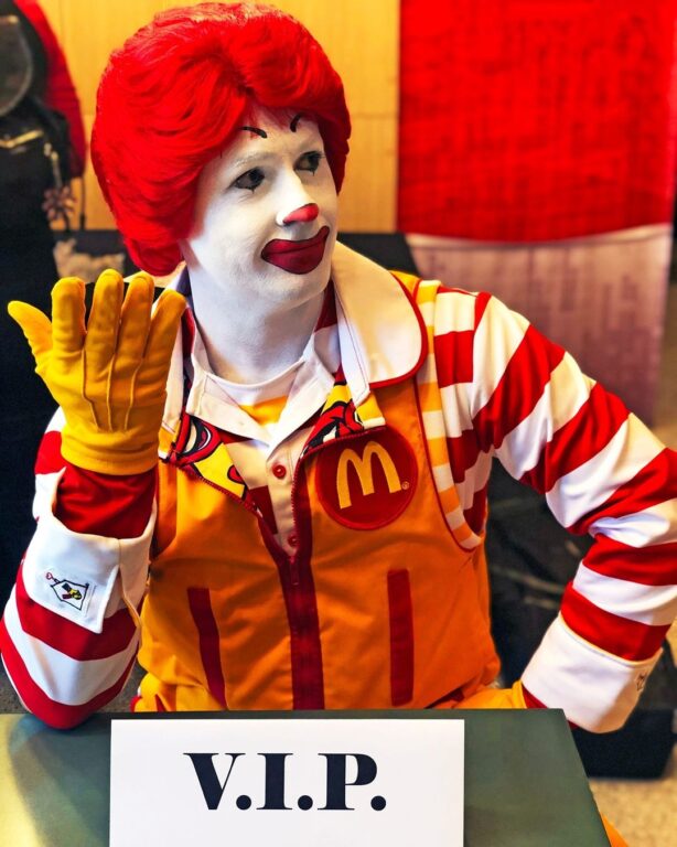 Ronald en su posición de VIP