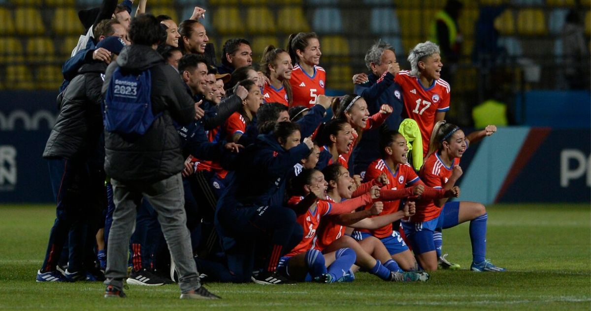 La ausencia de cracks de LA Roja femenina en final por el oro sigue siendo polémica: habló gerente de selecciones