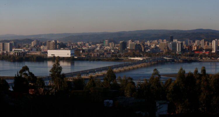 74% de los habitantes del Gran Concepción aseguran que les gusta su ciudad pese a que faltan mejoras