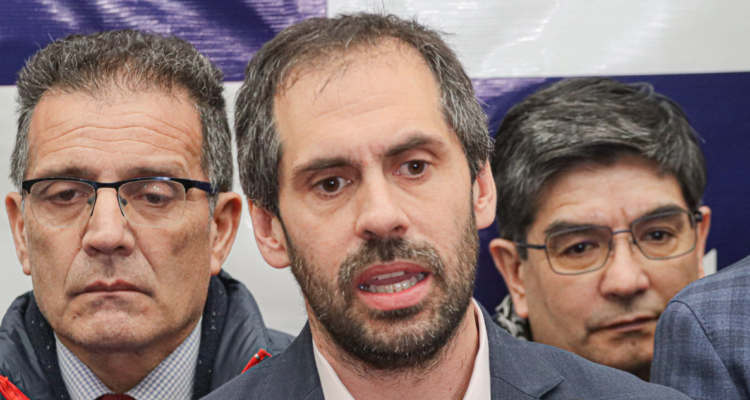 Ministro Grau por crisis en Huachipato