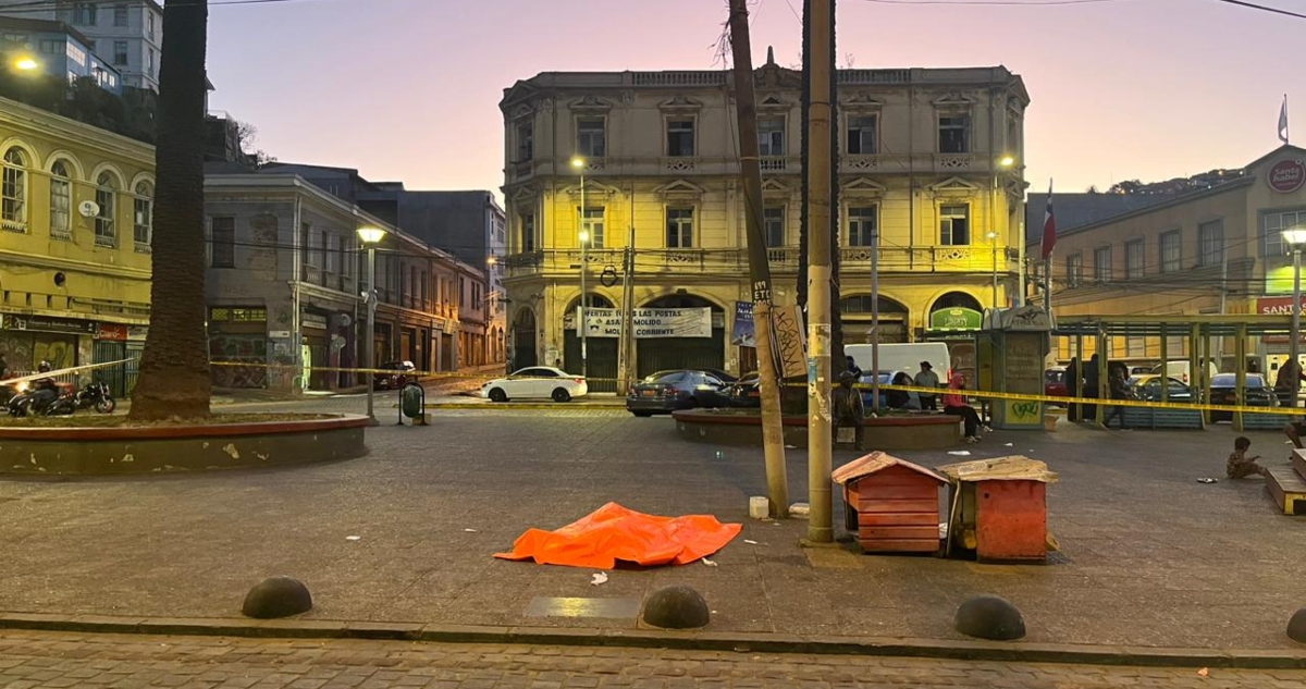 Homicidio en plaza Echaurren de Valparaíso