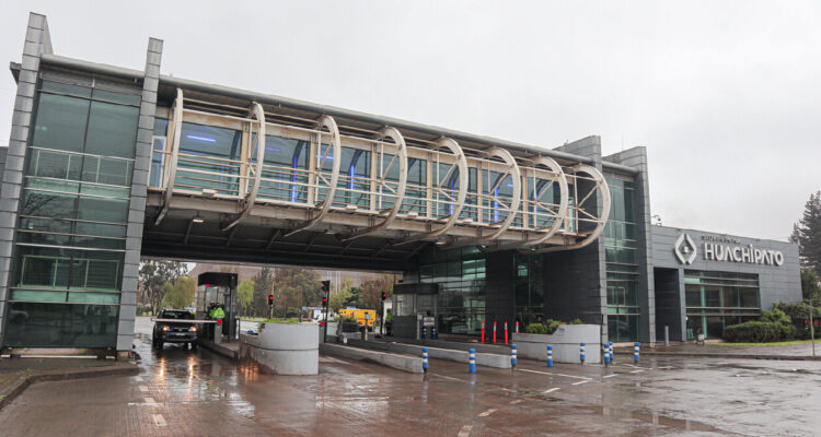 frontis de Huachipato