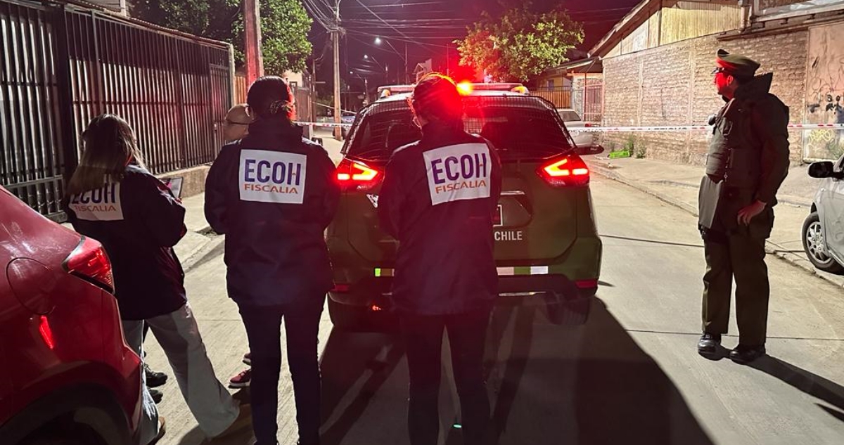 Investigan baleo a un hombre por sujetos que lo esperaban un vehículo en Renca