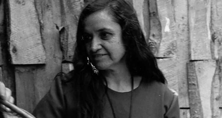 Isabel Parra anuncia acciones legales tras reedición del disco más importante de Violeta Parra