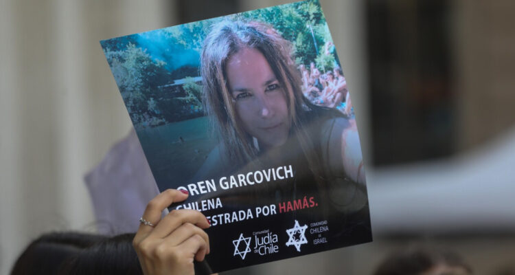 Comunidad Judía en Chile pide retorno de embajador tras confirmación de muerte de Loren Garcovich