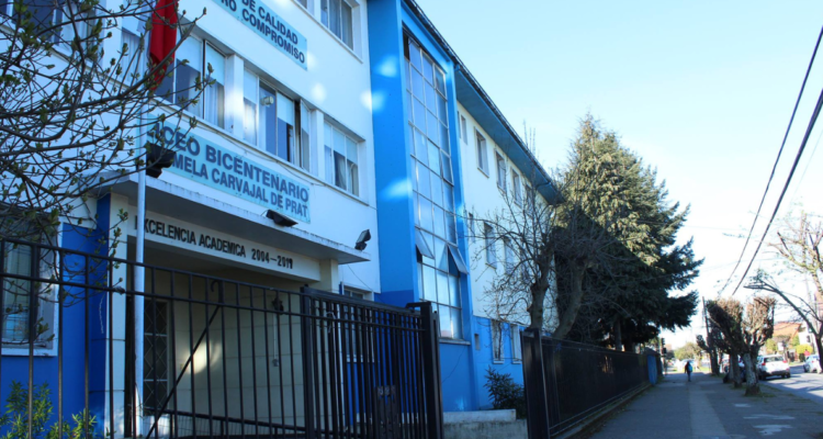 Liceo Carmela Carvajal Osorno