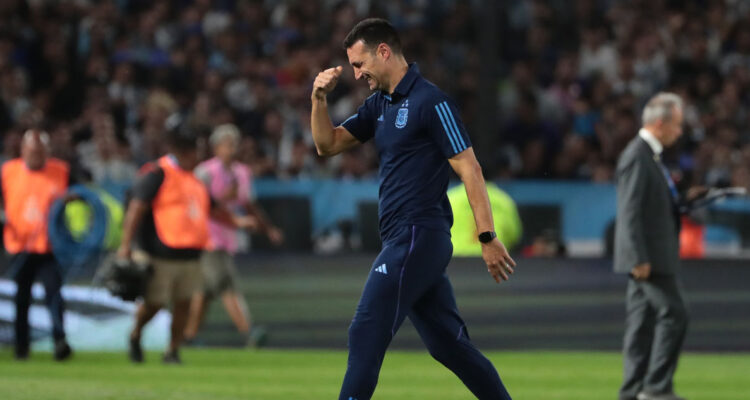 Lionel Scaloni alerta a Argentina con su posible salida de la Selección.