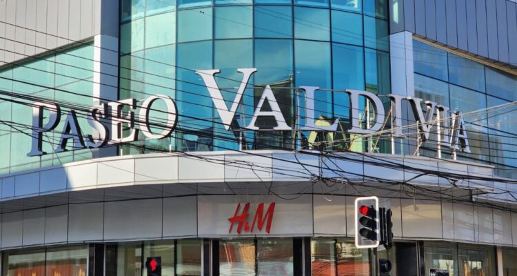 Denuncia contra mall paseo de Valdivia