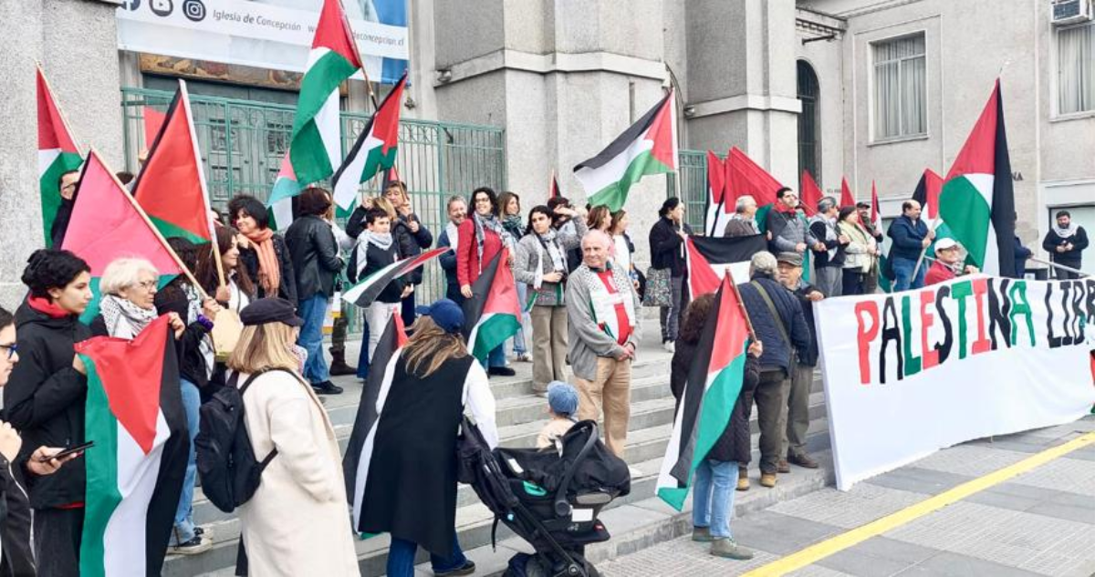 Marcha en apoyo a Palestina congregó a cerca de un centenar de personas en Concepción