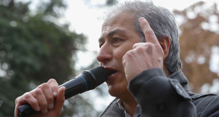 Profesores piden que Boric ayude en paro de Atacama: “Sus subalternos no han sido capaces de resolver”