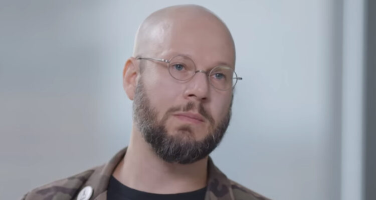 Michael Laufer y la vida de un ‘biohacker’ con implantes en el cuerpo: “Mi madre no lo entendía”