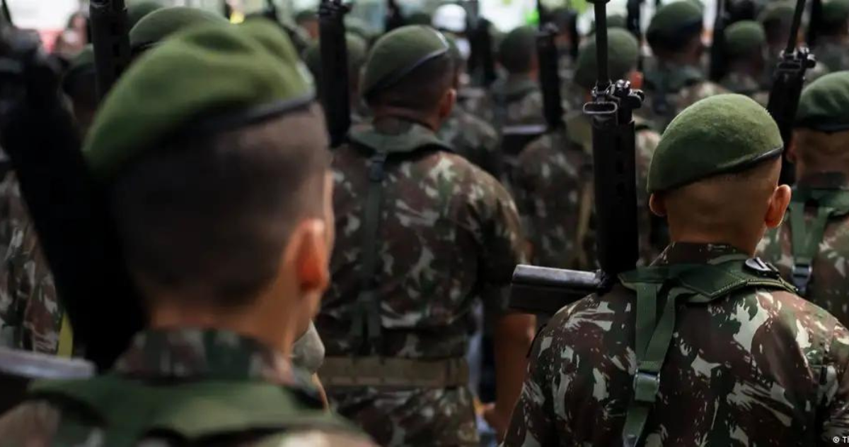 Imagen de archivo de militares brasileños