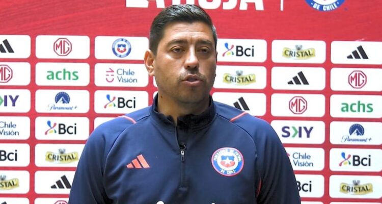 “Es complejo”: Nicolás Córdova revela el ambiente de La Roja tras la salida de Eduardo Berizzo