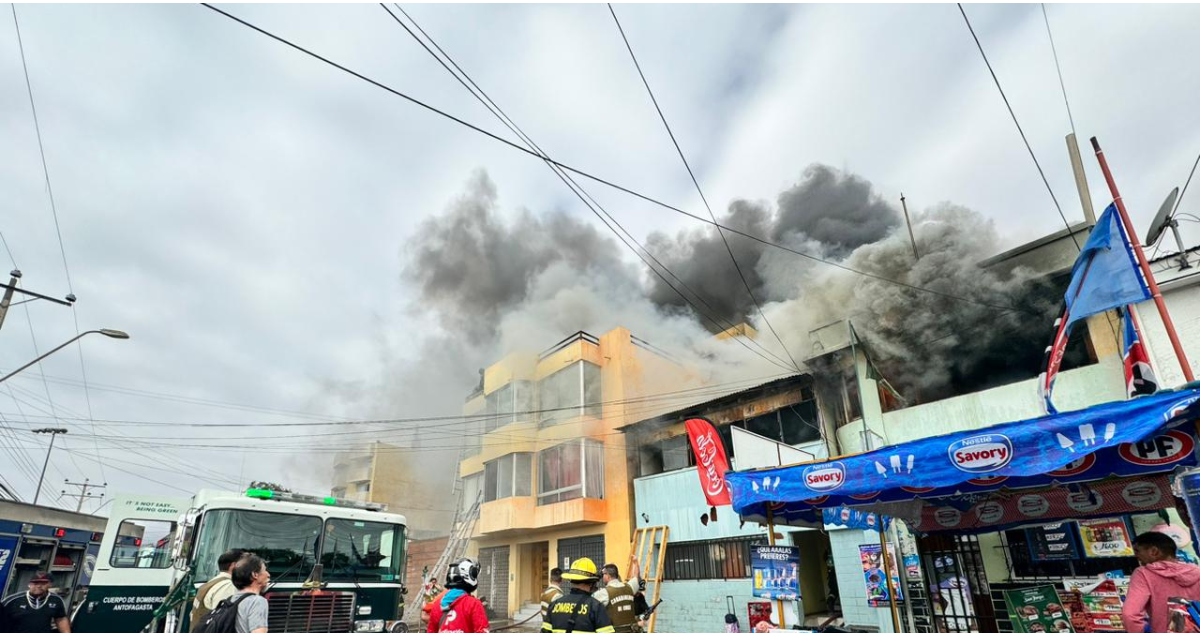 niño muere en incendio en Antofagasta