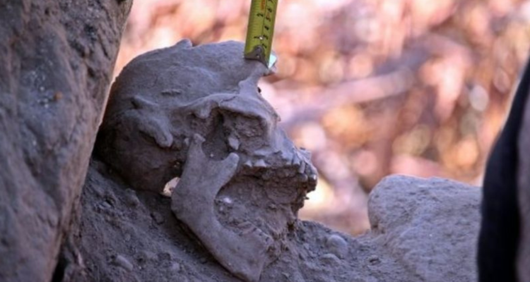Osamentas humanas con antigüedad de 5 mil años