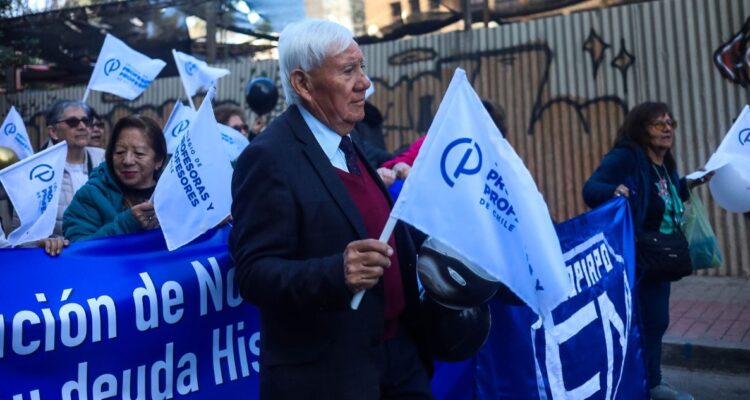 Colegio de Profesores de Atacama anuncia que mantendrán paro docente que ya supera los 70 días