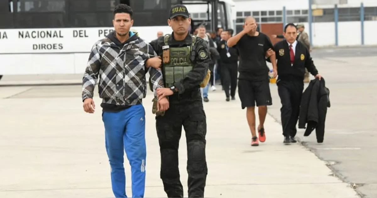 Perú promulga ley que facilitará la expulsión de inmigrantes irregulares en menos 24 horas