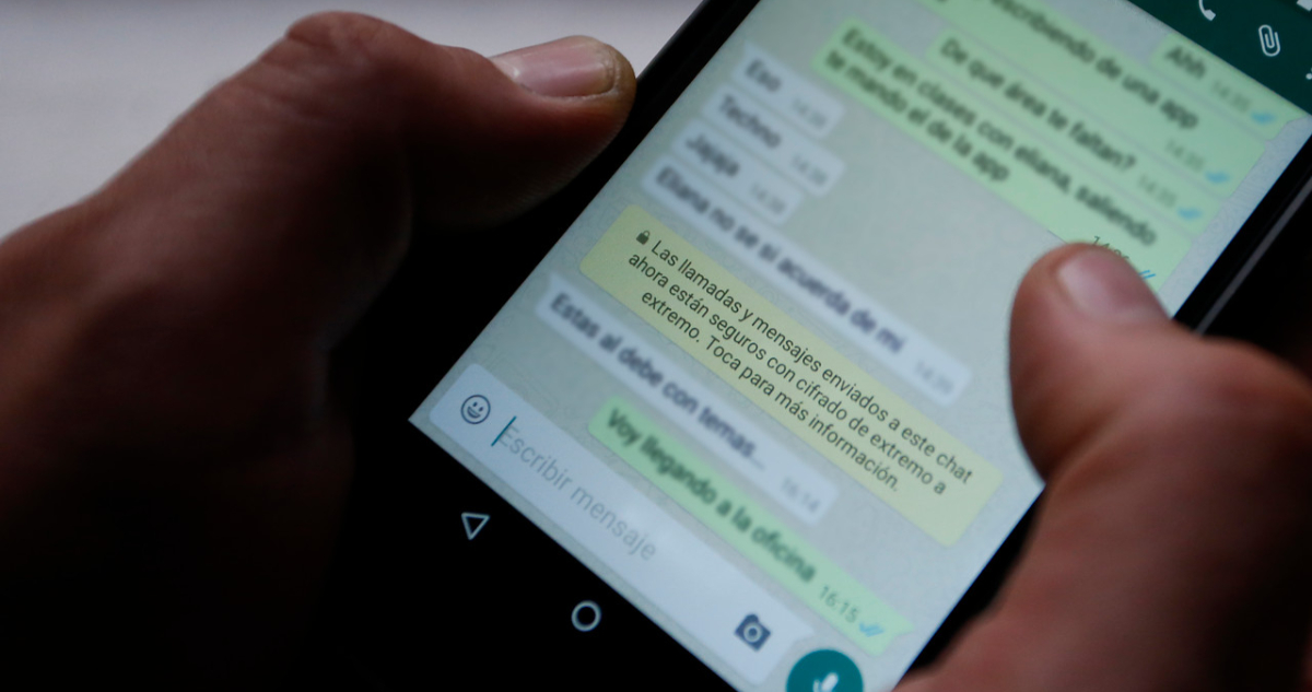 profesor tenia grupo pornografico de whatsapp con pornografia