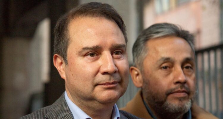 Por unanimidad: Renovación Nacional anuncia que rechazarán veto presidencial sobre Ley de Usurpaciones