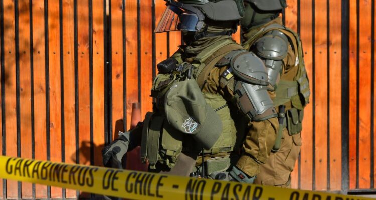 Carabineros detiene a dos extranjeros presuntamente implicados en secuestro de empresario en Rancagua