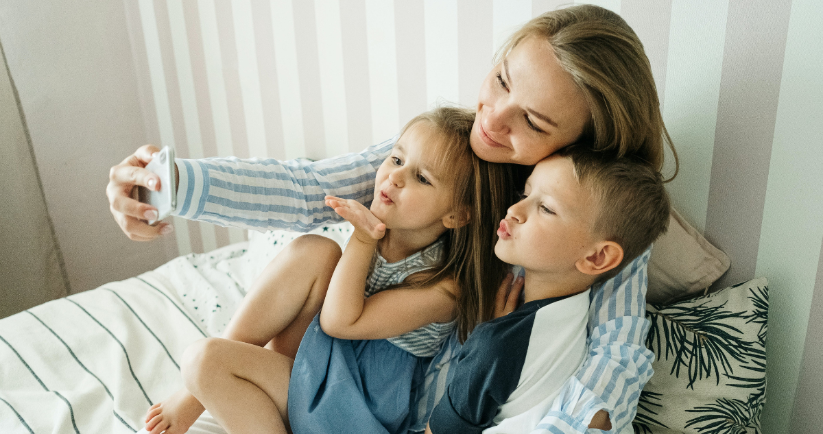 “Sharenting”: las razones de por qué no deberías compartir fotos de niños y/o niñas en redes sociales