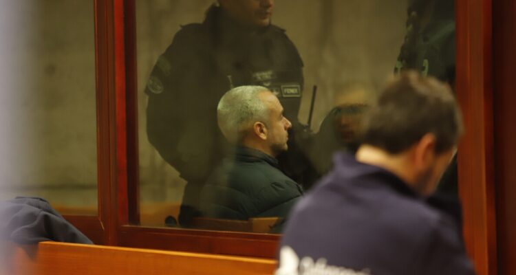 Declaran culpables a Francisco Solar y Mónica Caballero por envío y colocación de explosivos