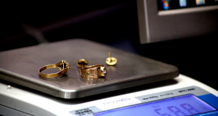 “Tía Rica” sigue pagando máximo histórico a quienes empeñen oro